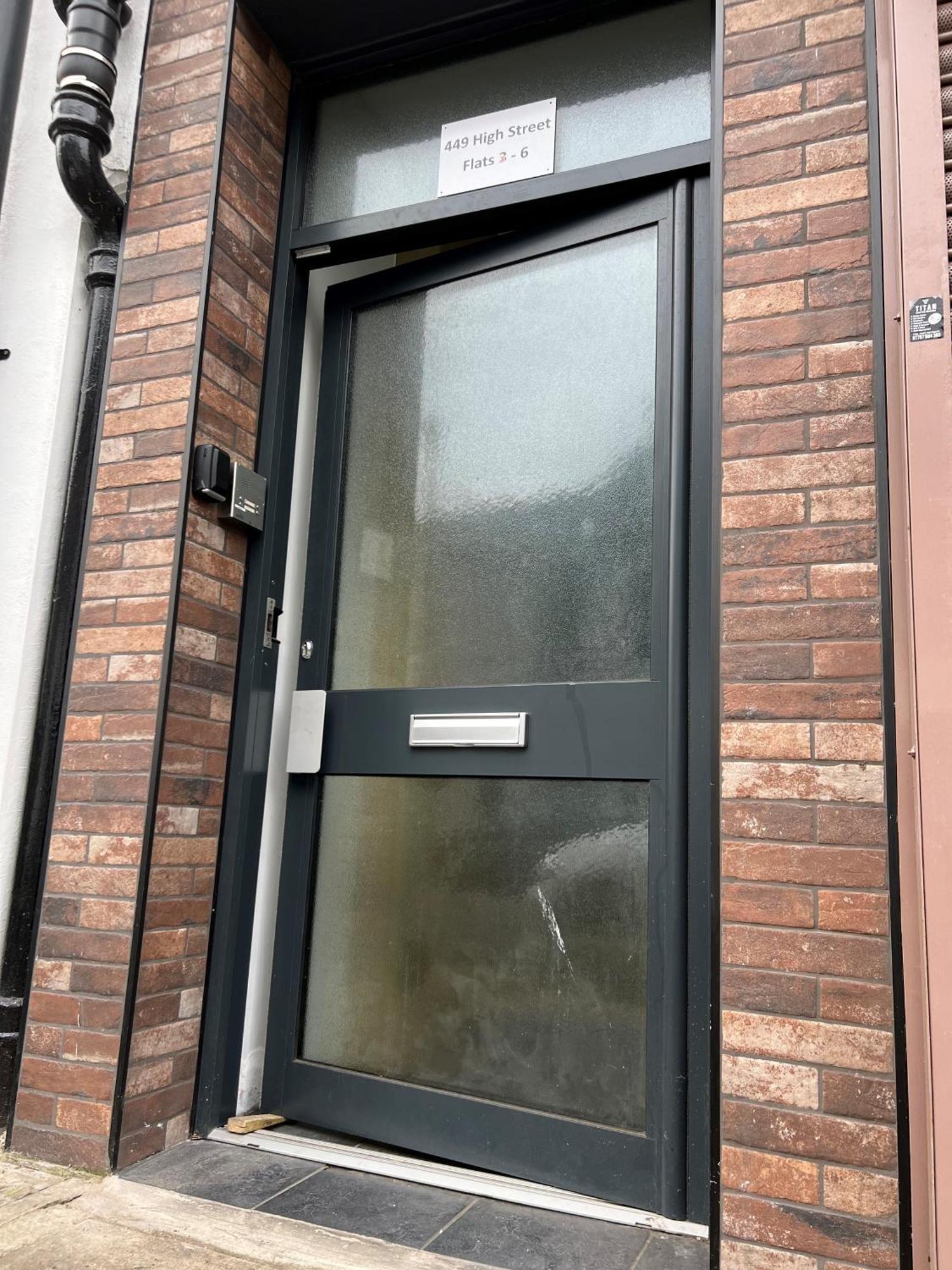 Premium Offer L Last-Minute Escape L Aj Properties L High Street Cheltenham L Parking L Ideal For Short Or Long Stays - Town Centre Apartment, 4 Beds, 1 Bathroom Exteriér fotografie